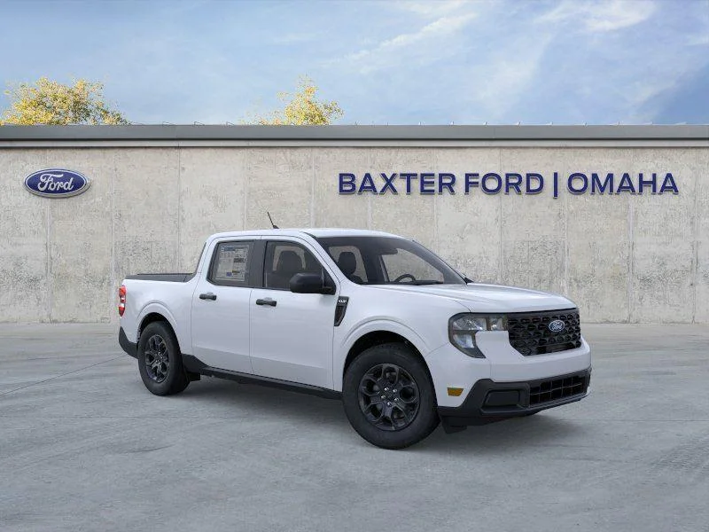 New 2026 Space White Ford XLT image 1