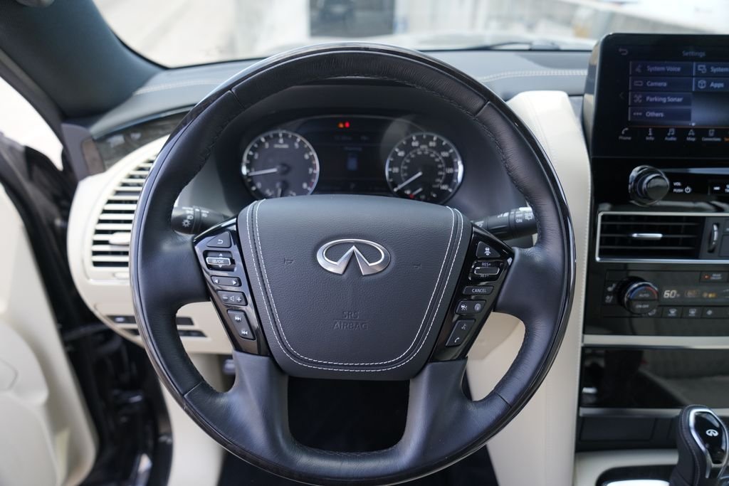 Used 2024 Black INFINITI Sensory image 11
