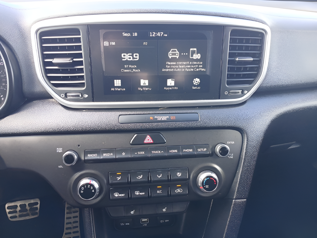 Used 2020 Silver Kia S image 12