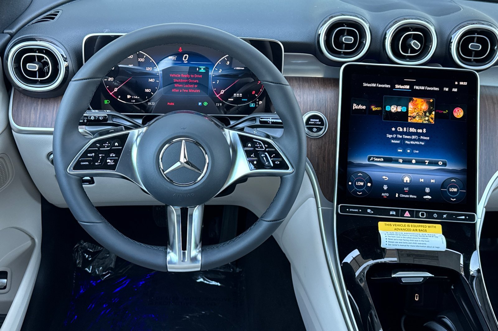 New 2027 Polar White Mercedes-Benz GLC 300 image 27