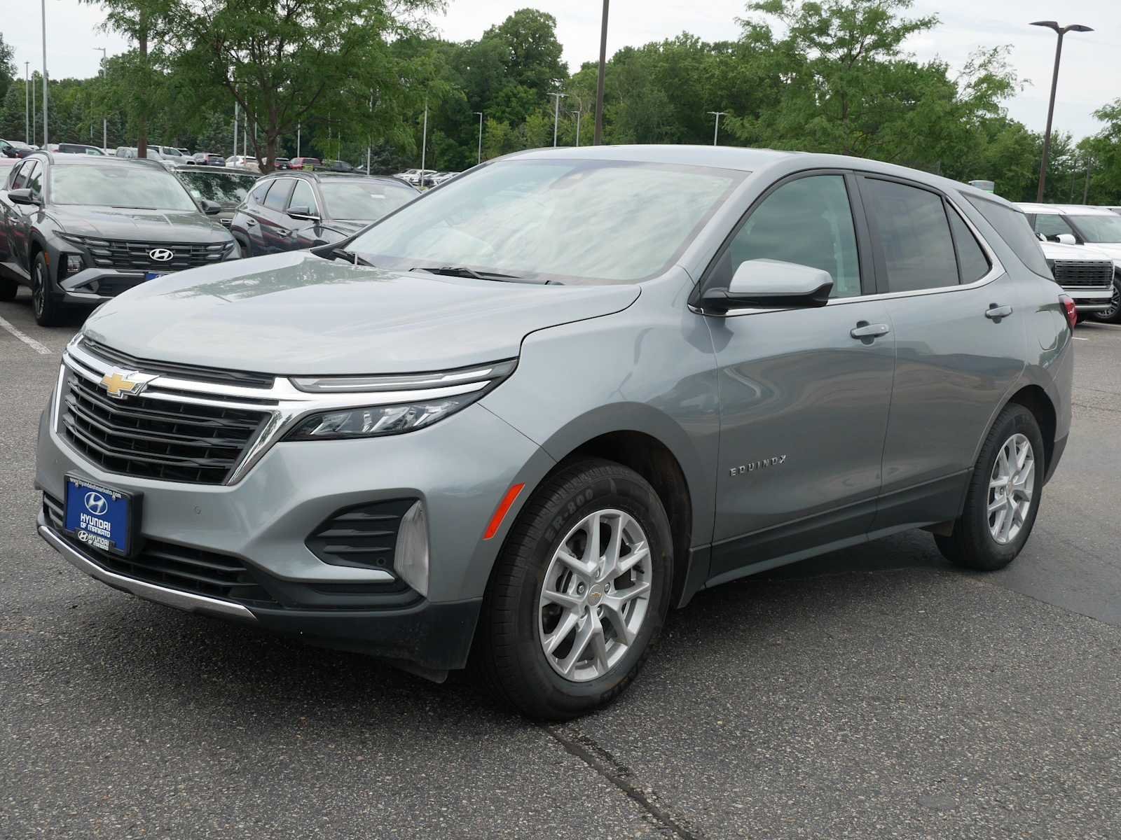 Used 2024 Chevrolet Equinox LT with VIN 3GNAXUEG3RS239357 for sale in Mankato, Minnesota