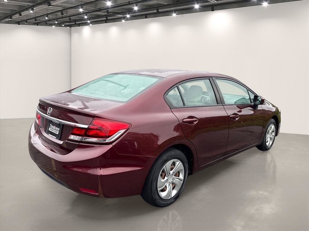 Used 2015 Red Honda LX image 7