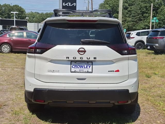 New 2026 Everest White Pearl TriCoat Nissan Rock Creek® image 5