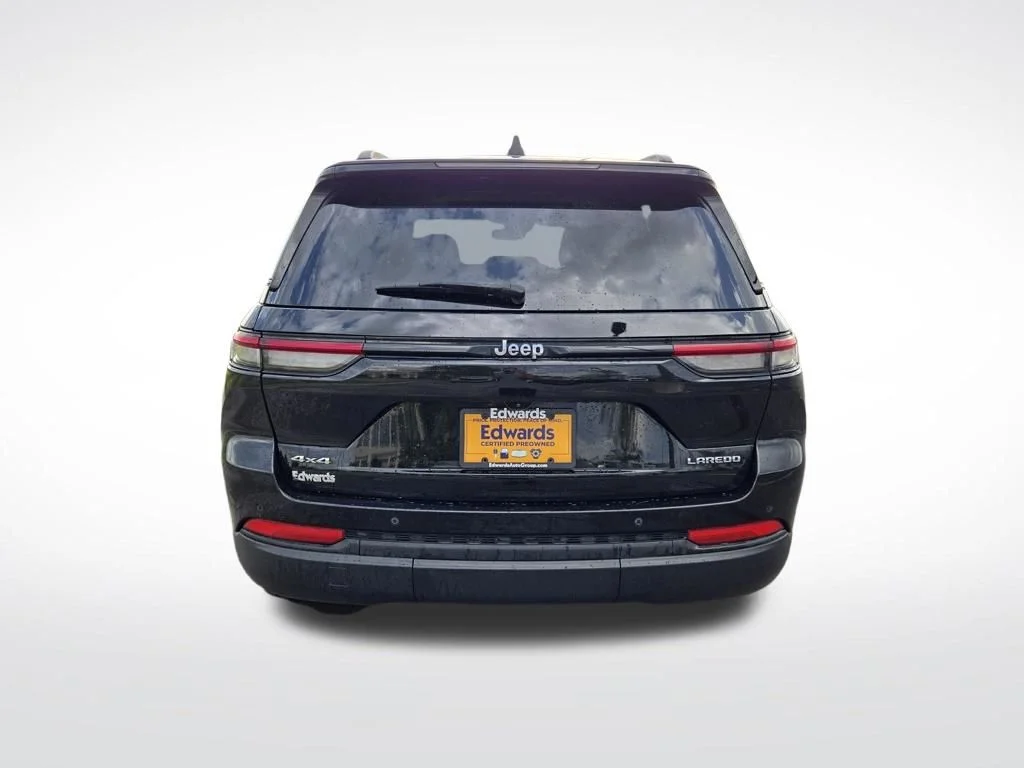 Certified Used 2023 Black Jeep Laredo image 4