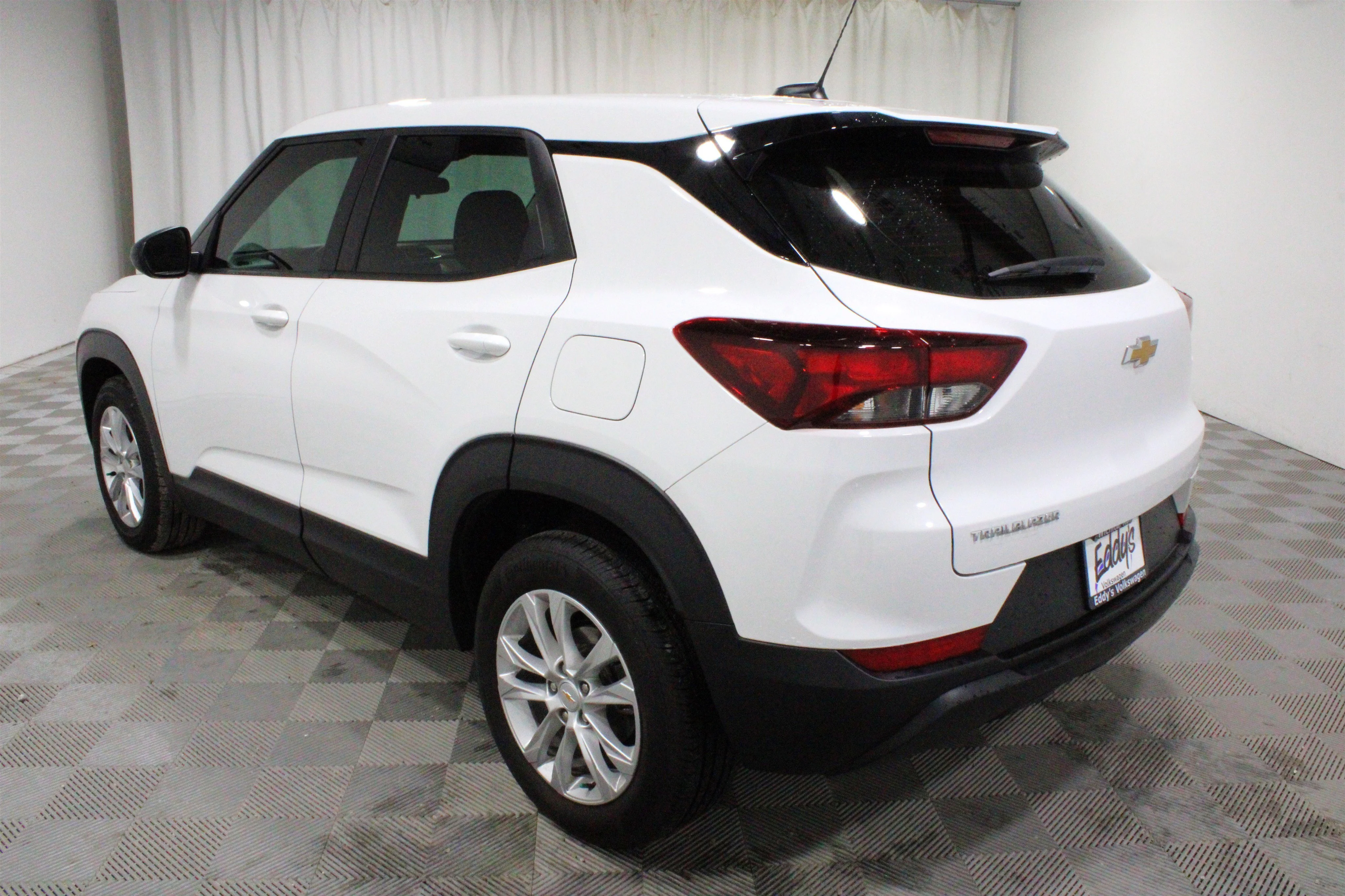 2023 Chevrolet TrailBlazer LS - Photo 29