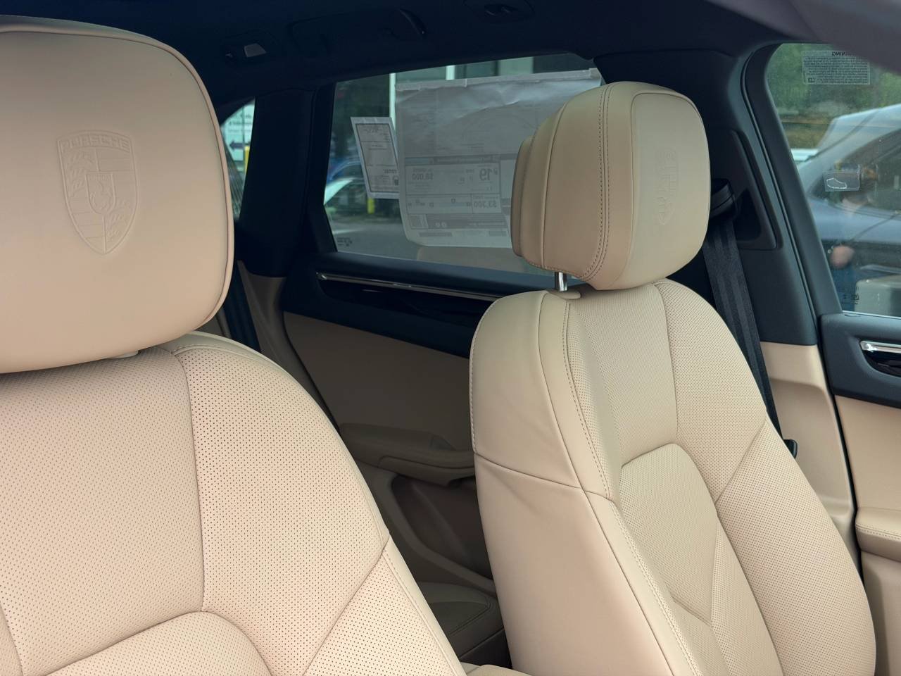2026 Porsche Macan S - Photo 17