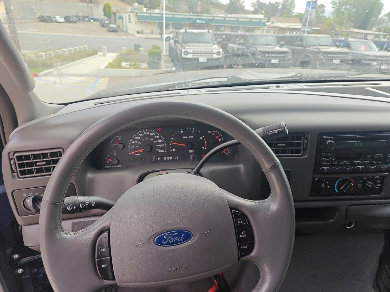 Used 2003 Blue Ford  image 6