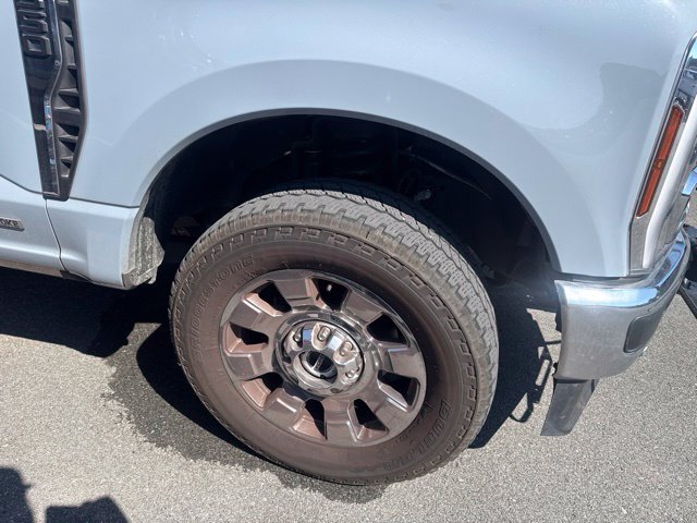 Used 2026 Gray Ford Lariat image 15