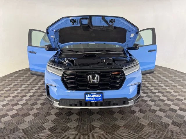 Used 2025 Blue Honda TrailSport image 11