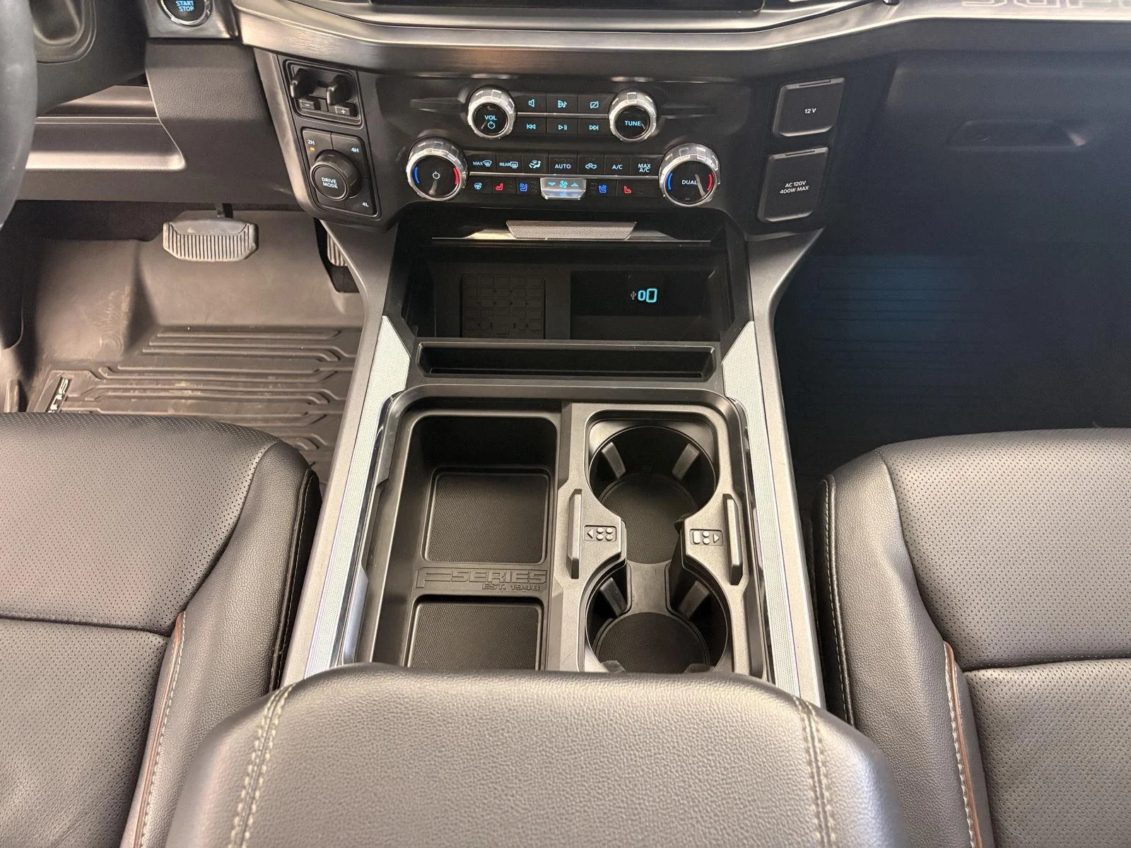 Used 2023 Oxford White Ford LARIAT image 34