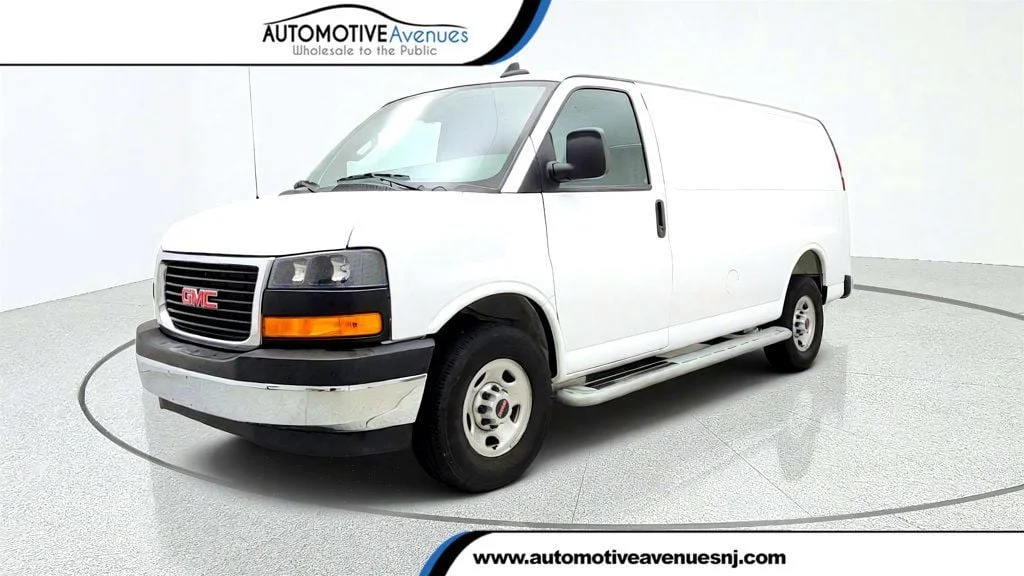 Used 2025 Summit White GMC RWD 2500 135