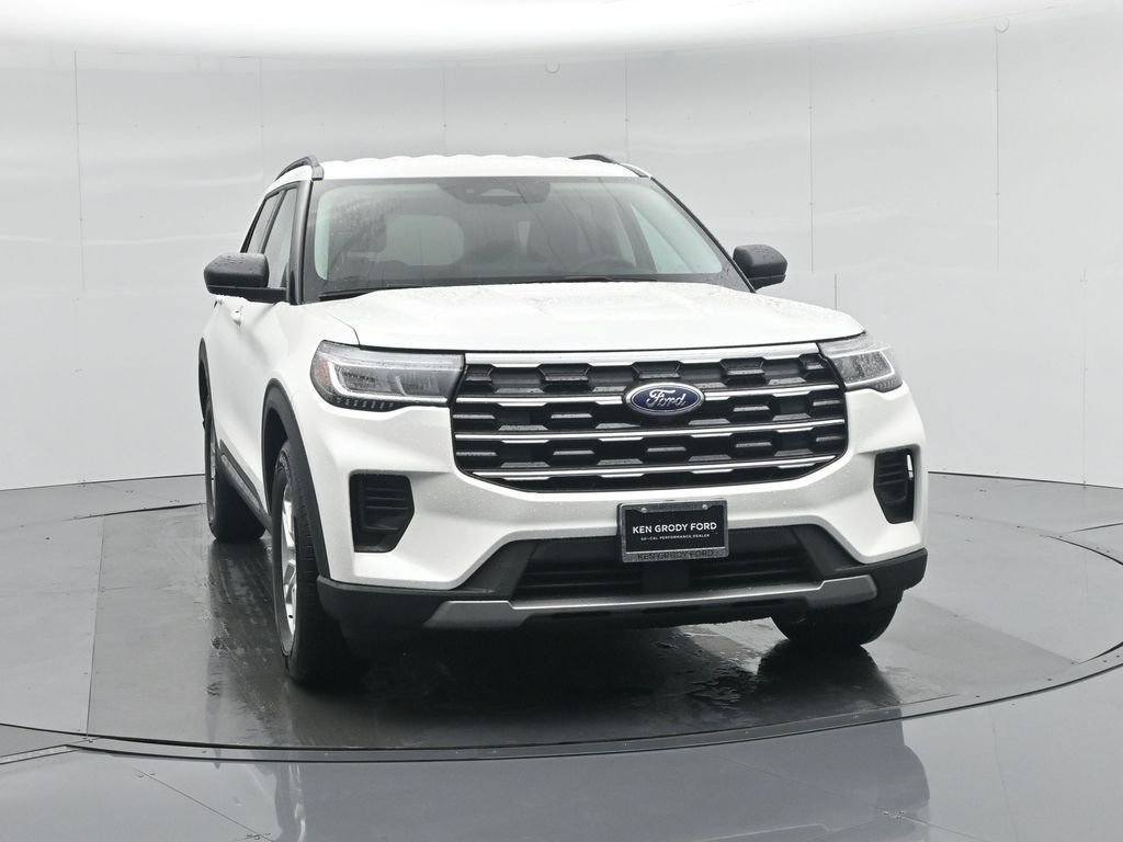 New 2026 Star White Metallic Tri-Coat Ford Active image 85