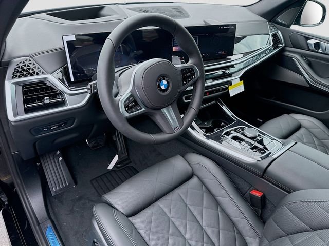 New 2026 Black BMW sDrive40i image 6