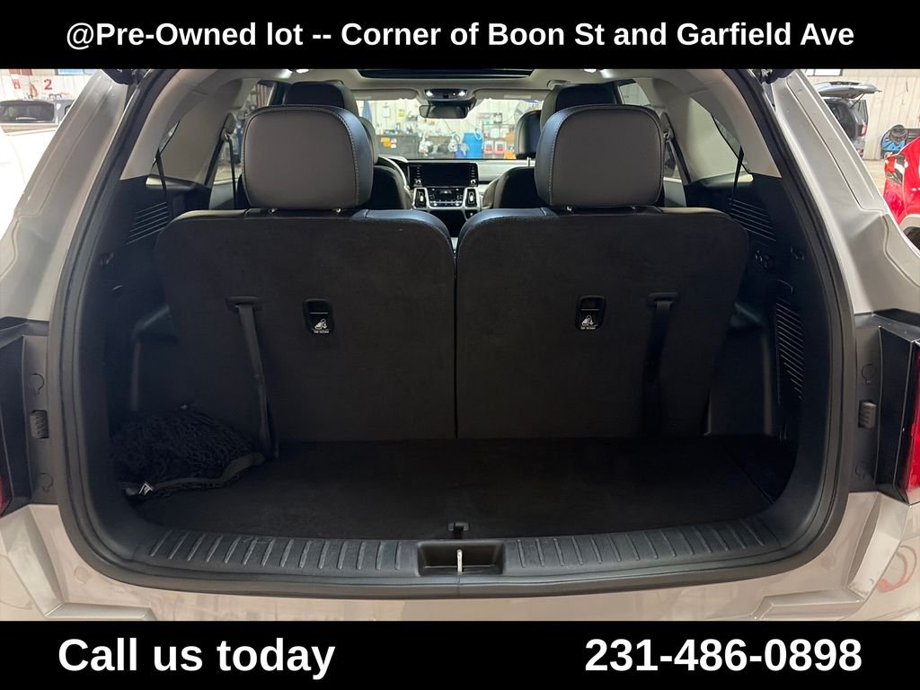 Used 2023 Gray Kia SX image 22