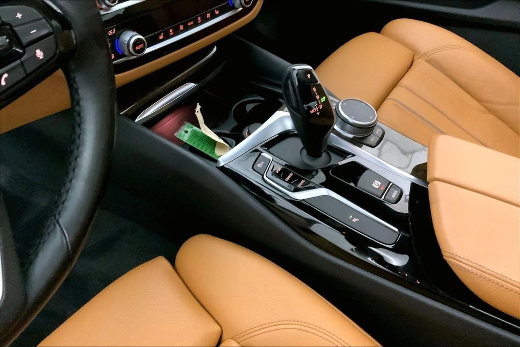 Used 2019 Mediterranean Blue Metallic BMW  image 22