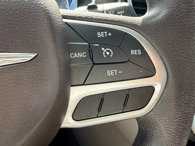 Used 2017 Gray Chrysler Touring image 29