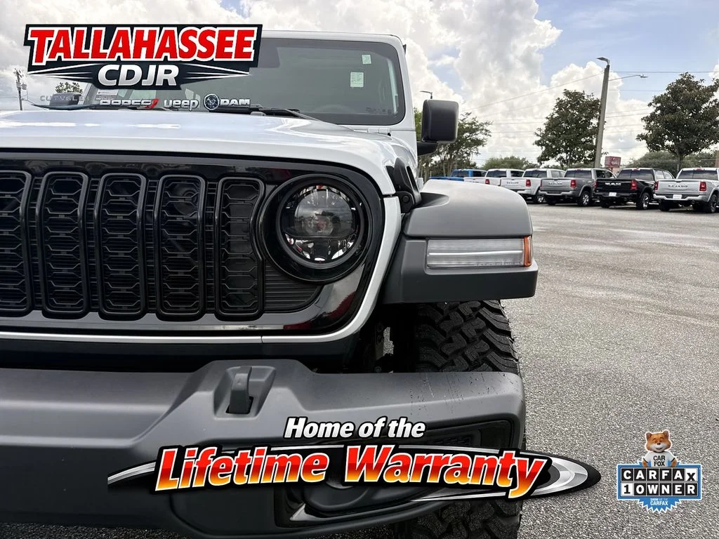 Used 2026 Bright White Clearcoat Jeep Willys image 9
