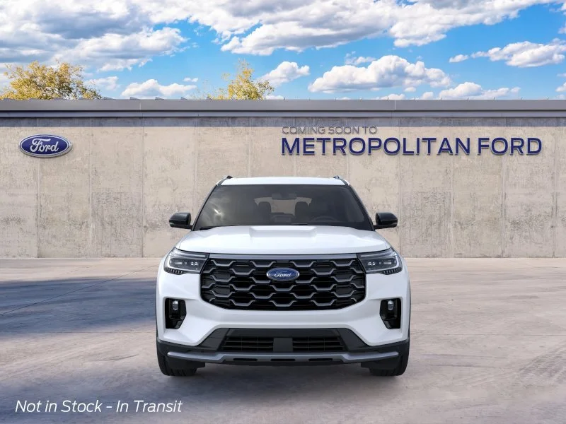 New 2026 Star White Metallic Tri-Coat Ford Platinum™ image 6