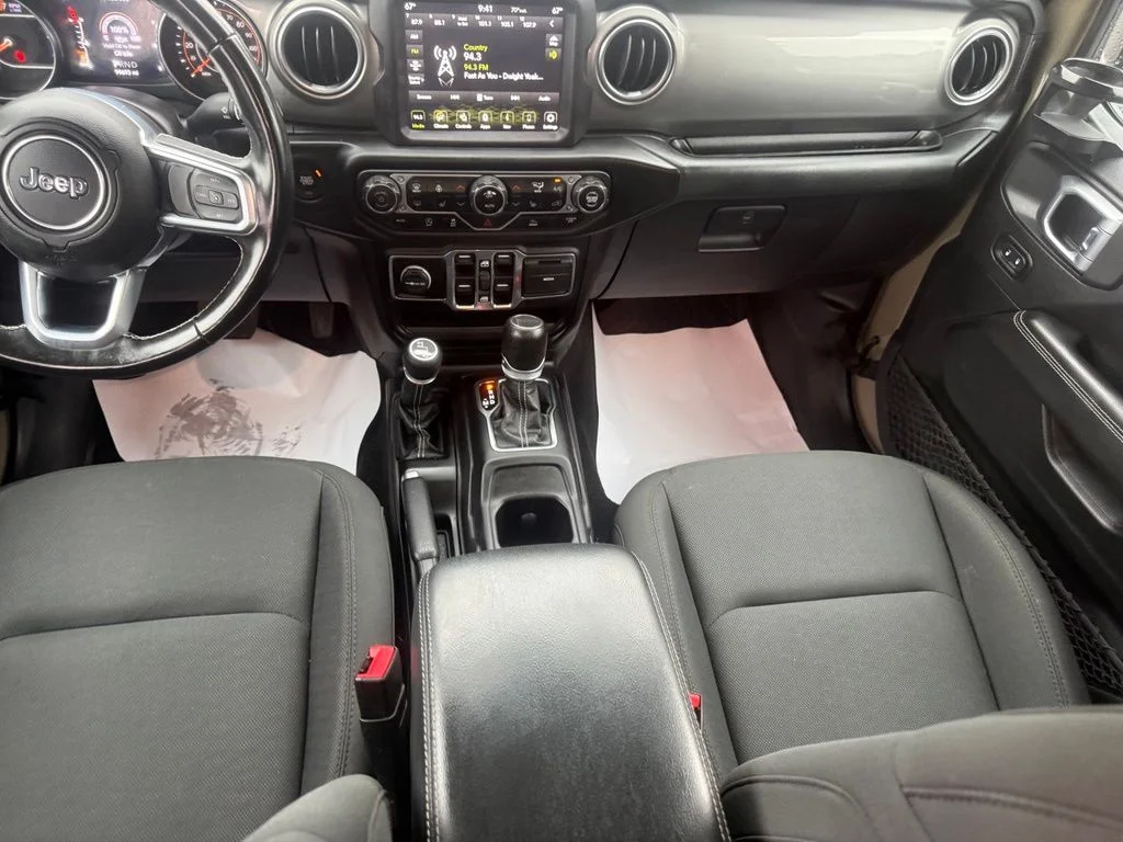 Used 2020 Green Jeep Overland image 48