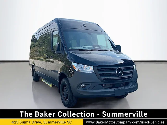 2026 Mercedes-Benz Sprinter 2500 Passenger 170 WB