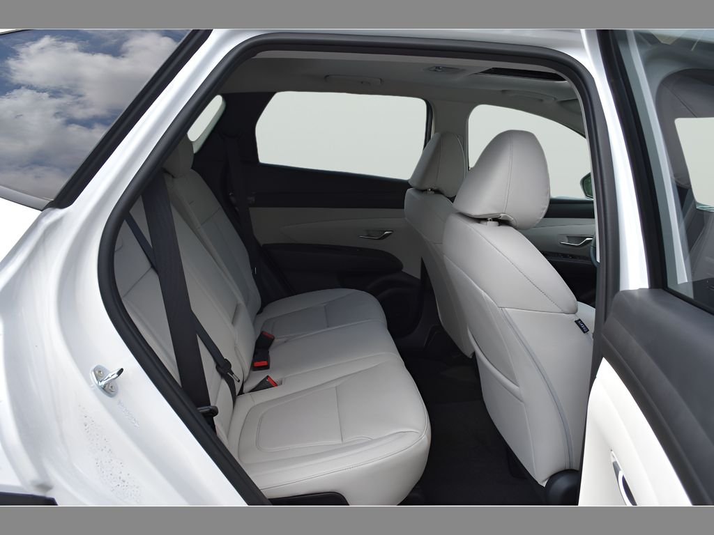 Certified Used 2025 Serenity White Pearl Hyundai SEL Convenience image 18