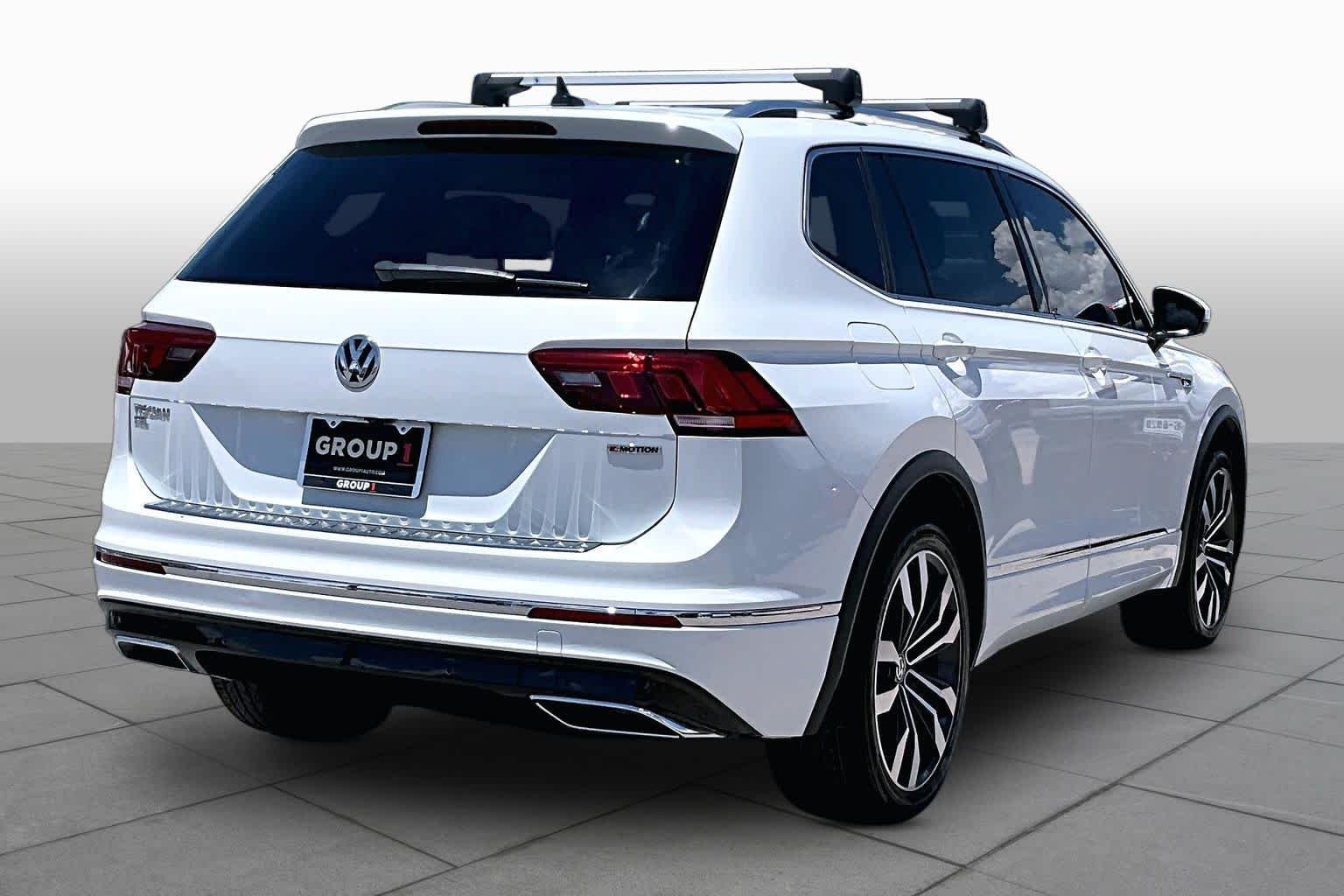 Used 2021 Pure White Volkswagen SEL Premium R-Line image 13