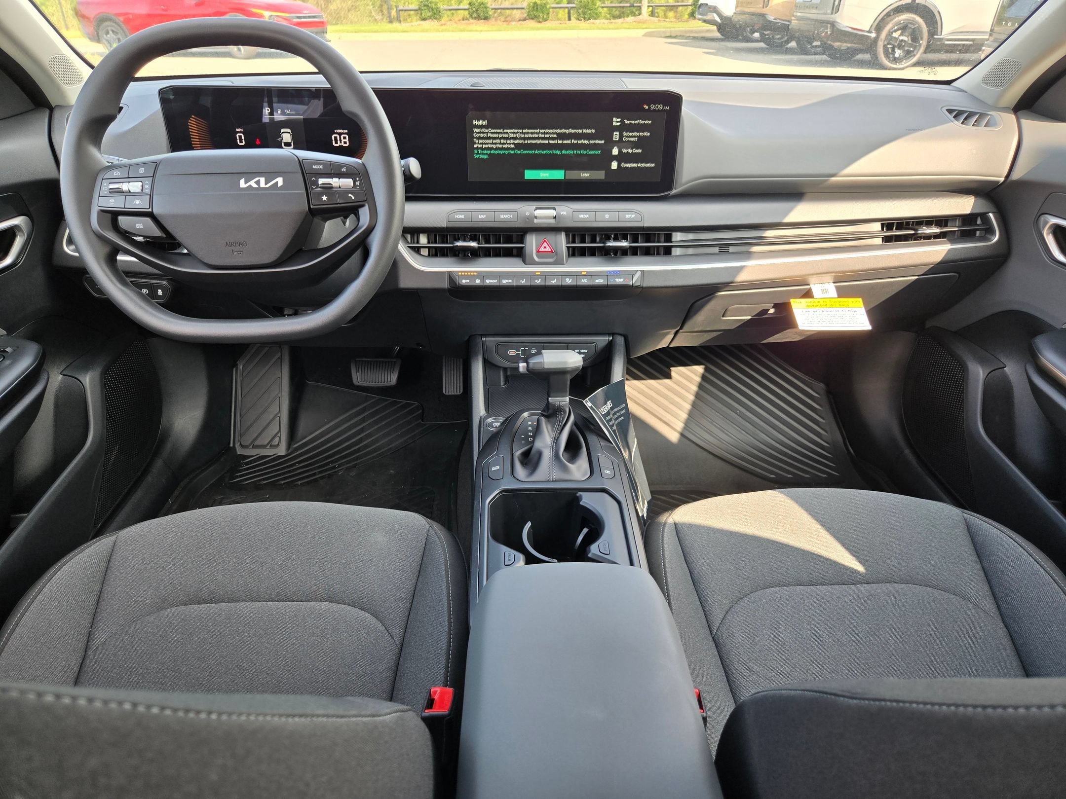 New 2026 Snow White Pearl Kia LXS image 9