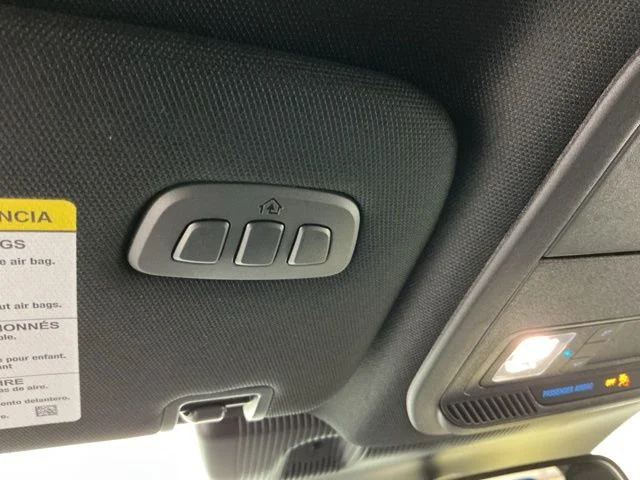 New 2026 Space White Metallic Ford ST-Line image 24
