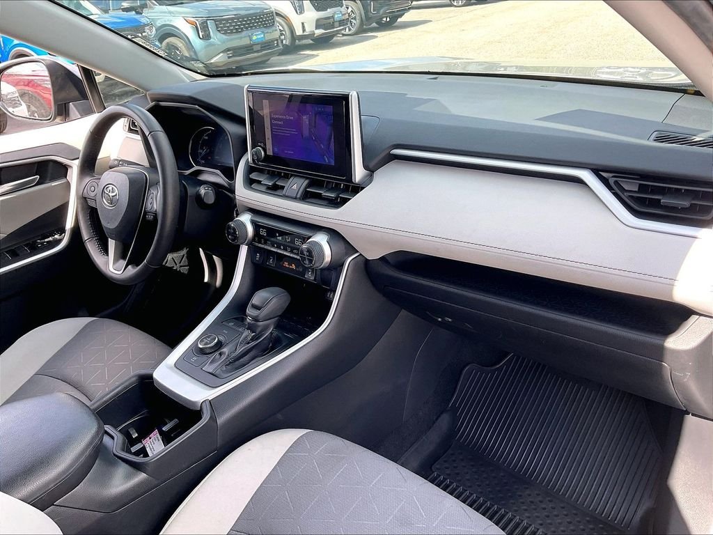 Used 2023 Silver Sky Metallic Toyota XLE image 13