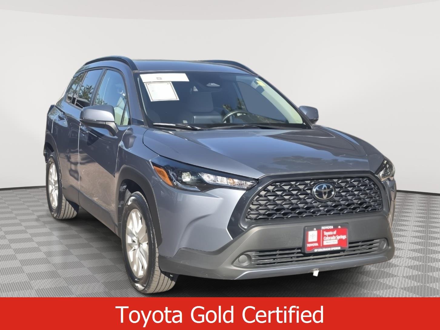 2023 Toyota Corolla Cross LE AWD's photo