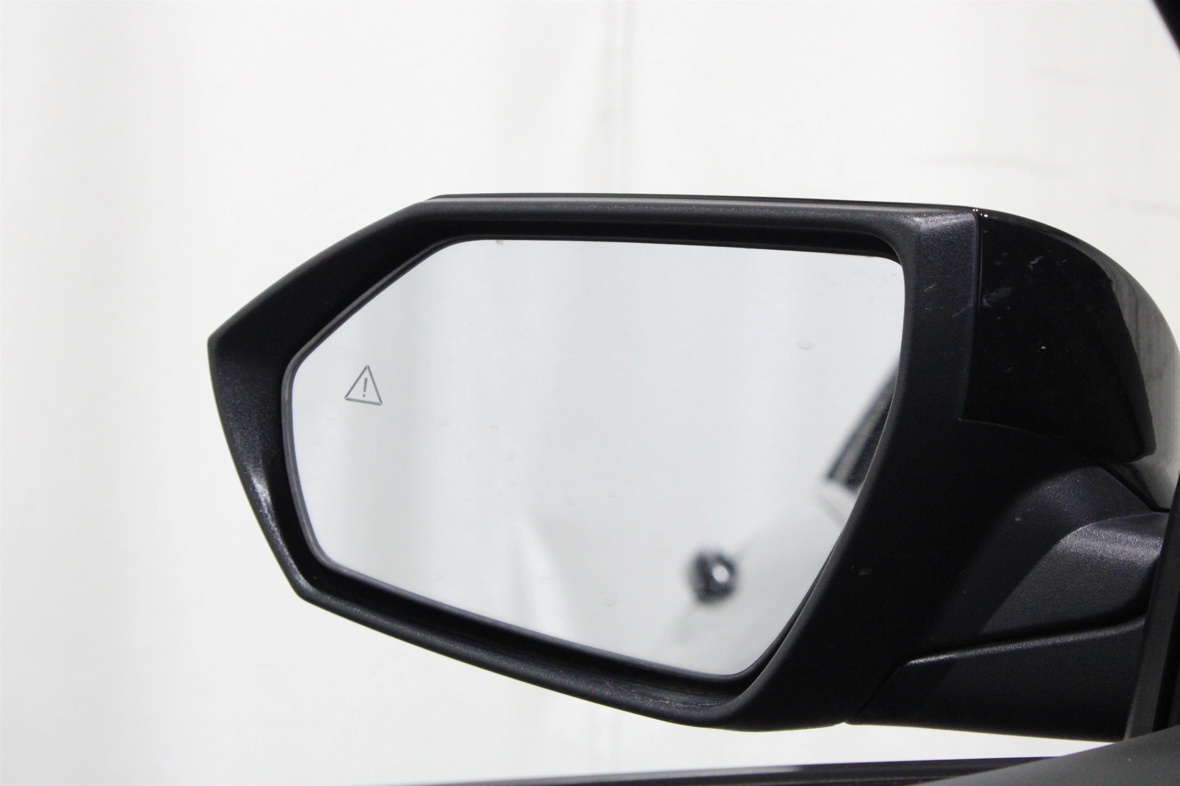 Used 2023 Onyx Black Hyundai SEL image 18