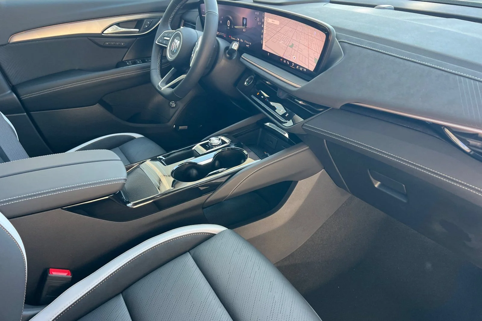 2026 Buick Envision Sport Touring - Photo 17