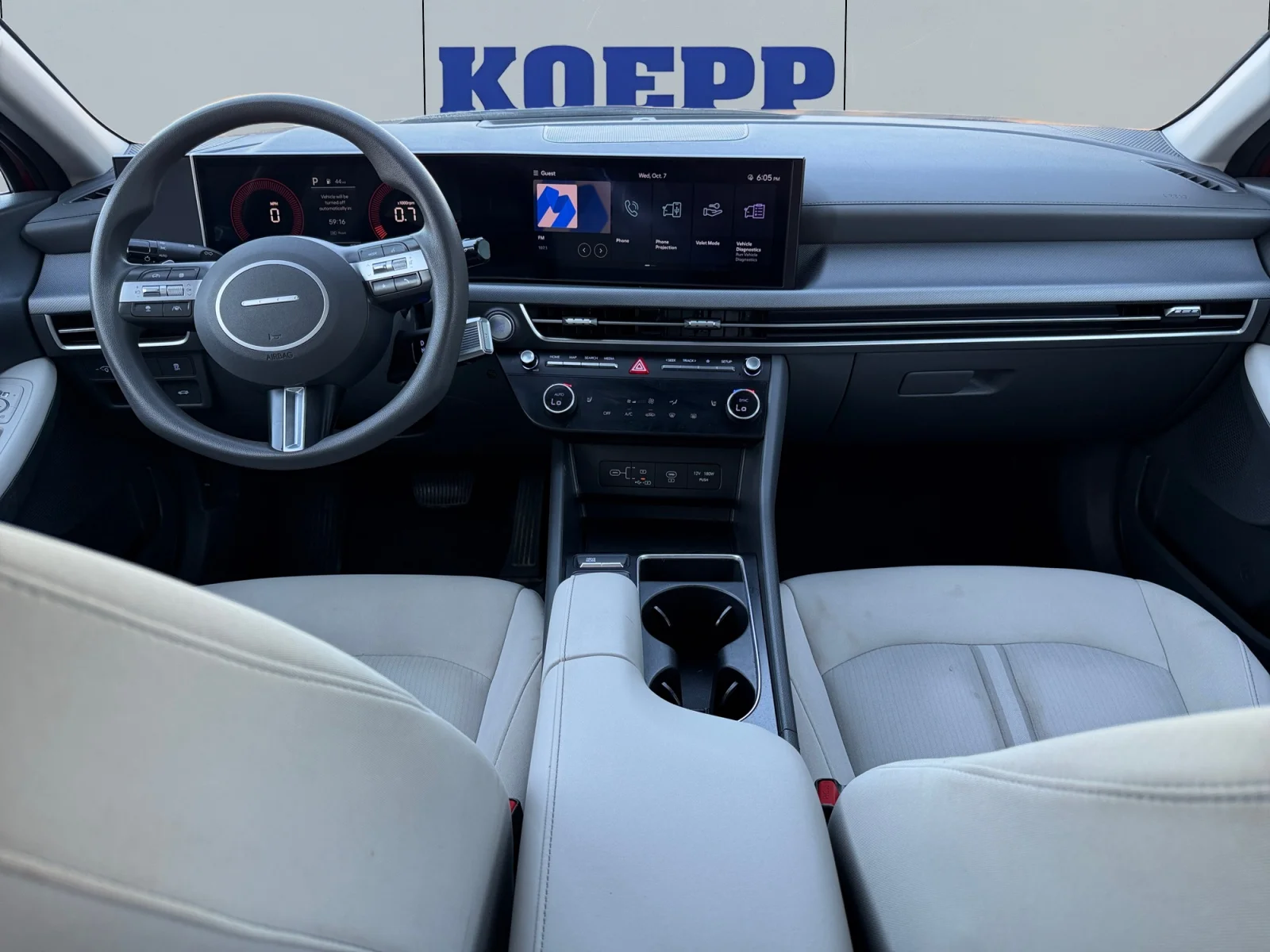 Used 2025 Ultimate red Hyundai SEL image 12