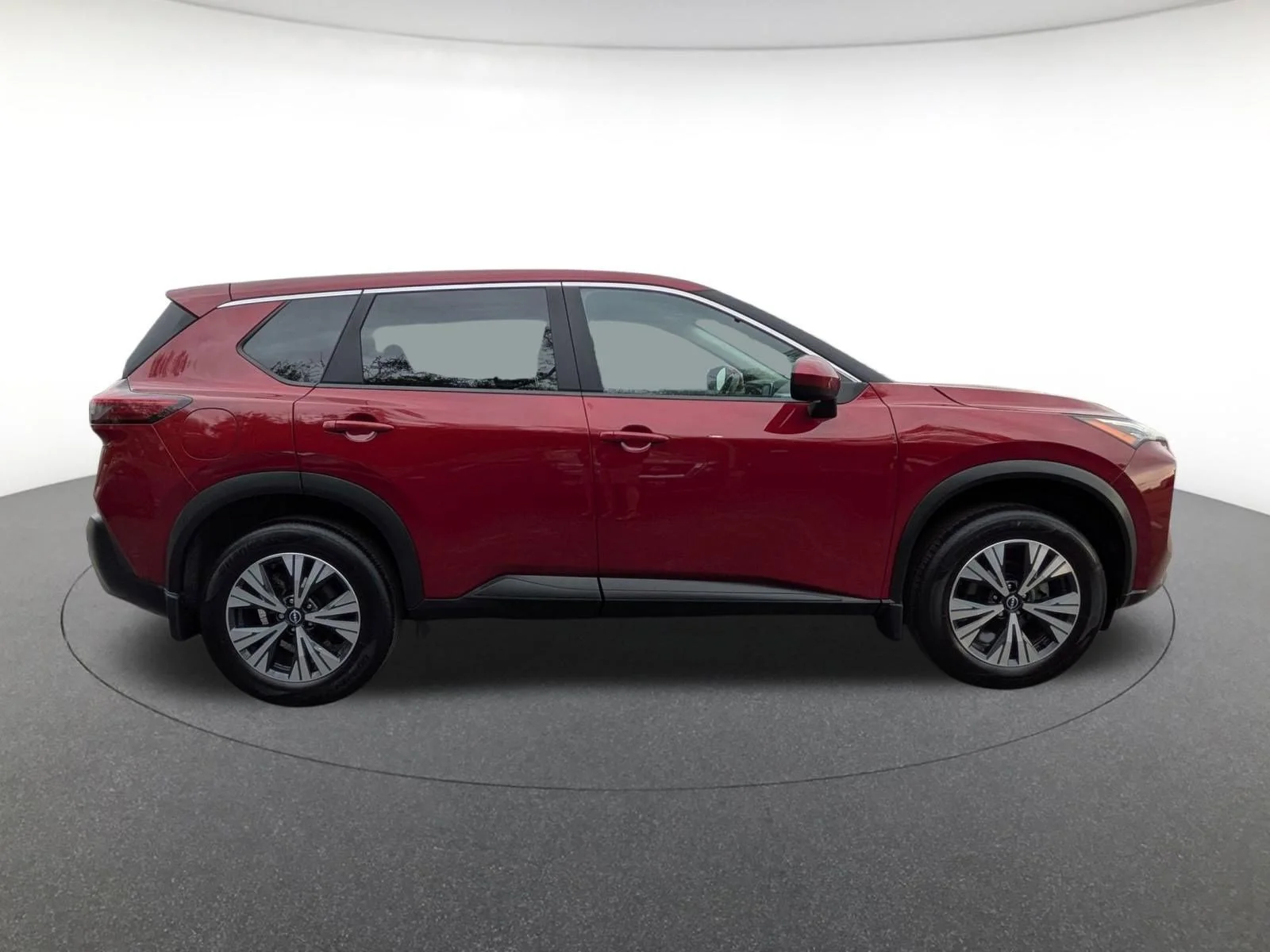 Used 2023 Scarlet Ember Tintcoat Nissan SV image 4