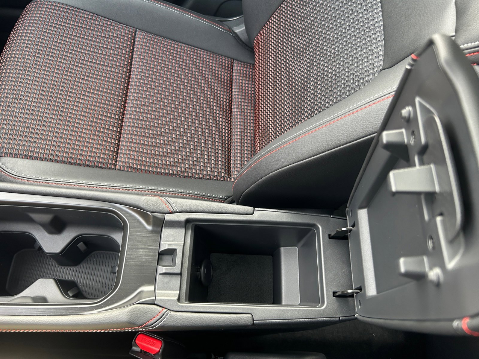 2026 Nissan KICKS SR AWD - Photo 16