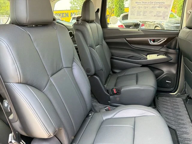 New 2026 CRYSTAL BLACK SILICA Subaru Touring 7-Passenger image 23