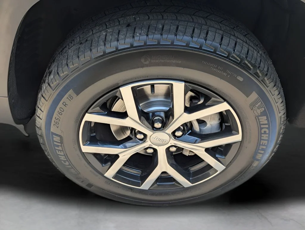 Used 2023 Black Jeep Limited image 16