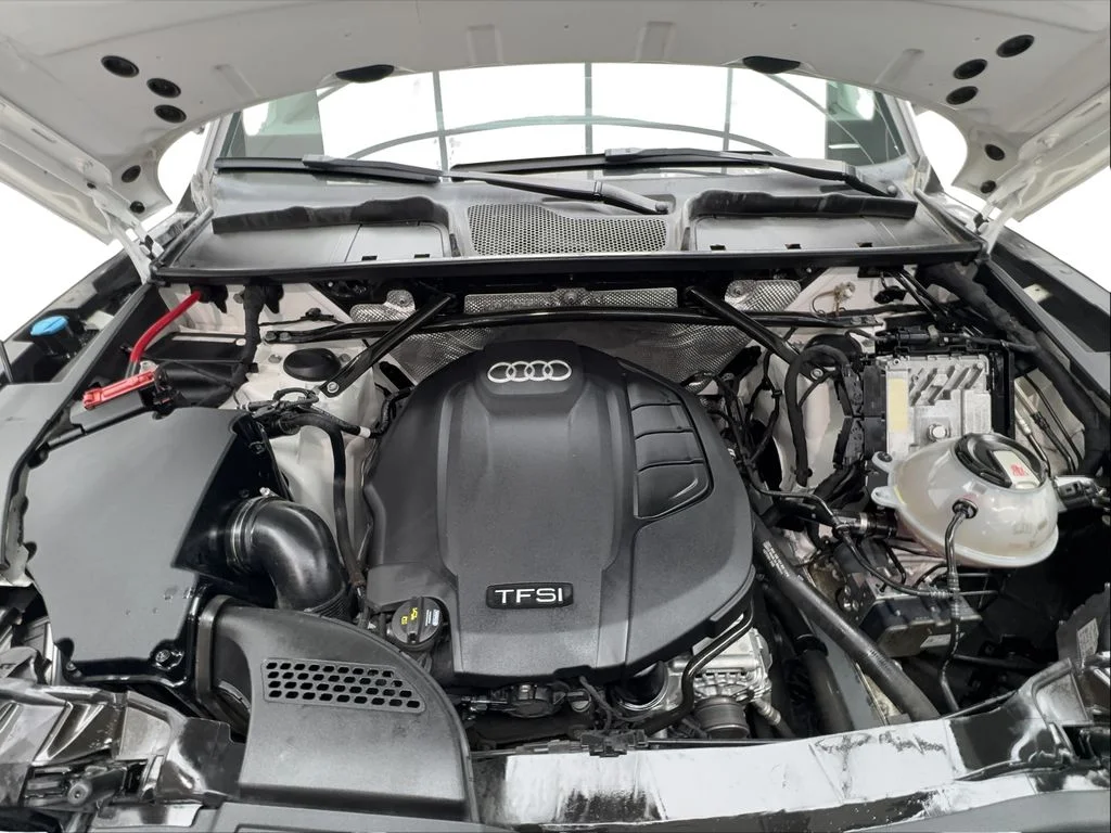 Used 2019 White Audi 2.0T Prestige image 17