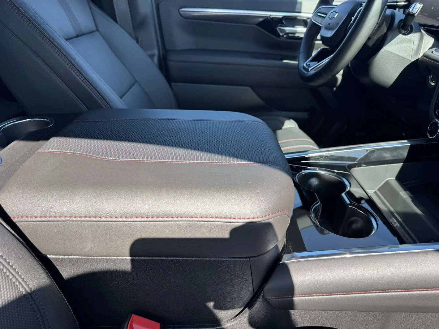 2026 Chevrolet Tahoe RST - Photo 8