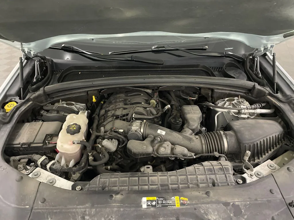 Used 2021 Silver Zynith Jeep Altitude image 31