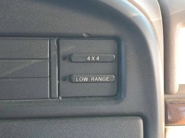 Used 1996 White Ford XLT image 16