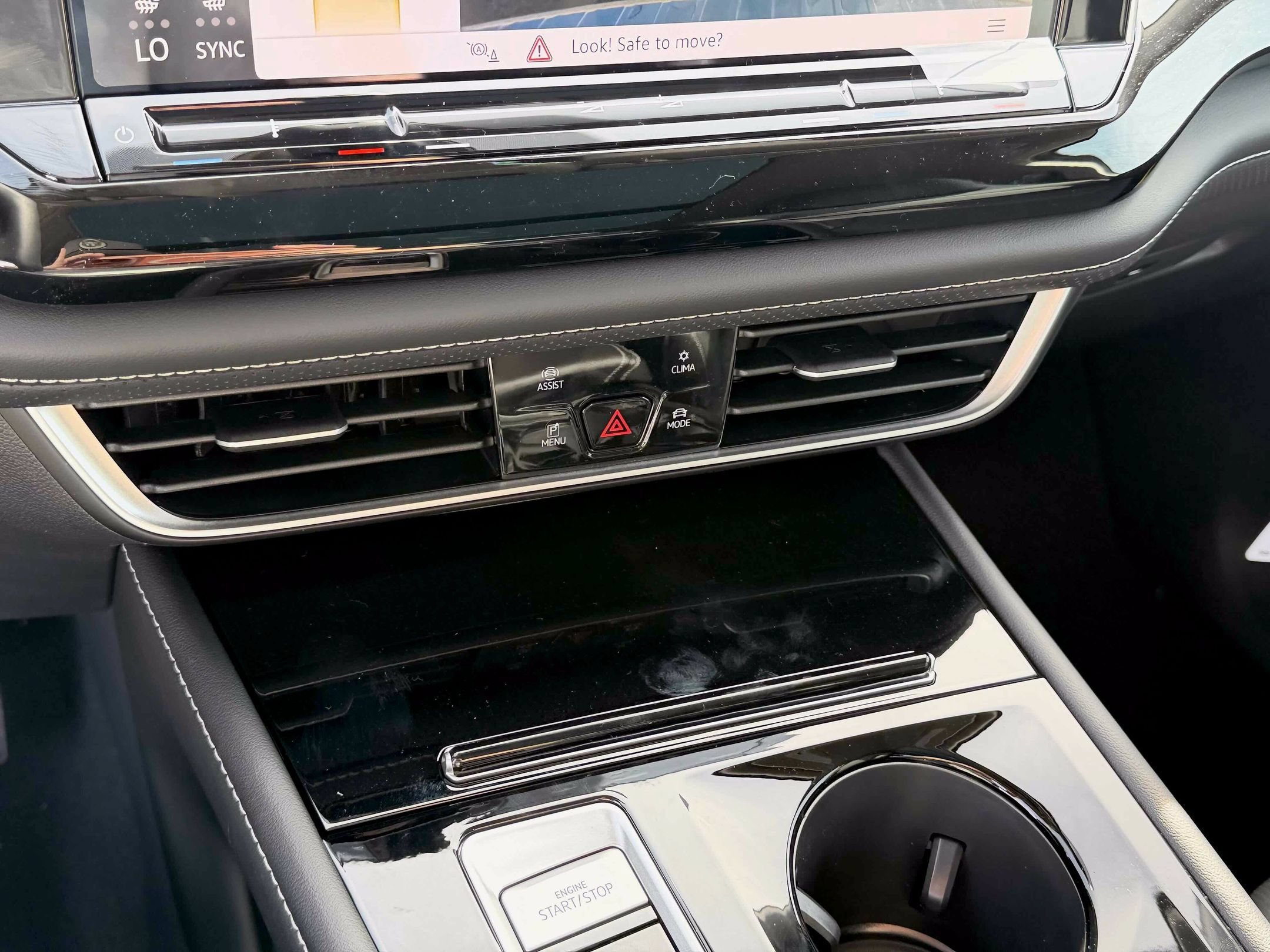 New 2026 Silver Mist Volkswagen 2.0T SEL image 24