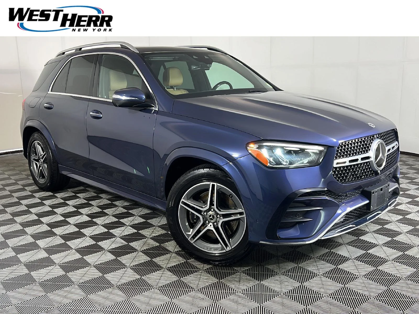 Used 2024 Twilight Blue Metallic Mercedes-Benz GLE 350 image 1
