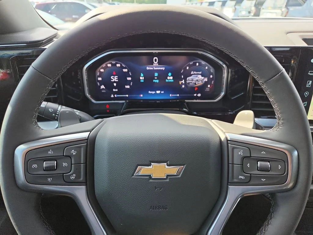 New 2026 Summit White Chevrolet LT image 3