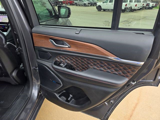 Certified Used 2022 Baltic Gray Metallic Clearcoat Jeep Summit image 13