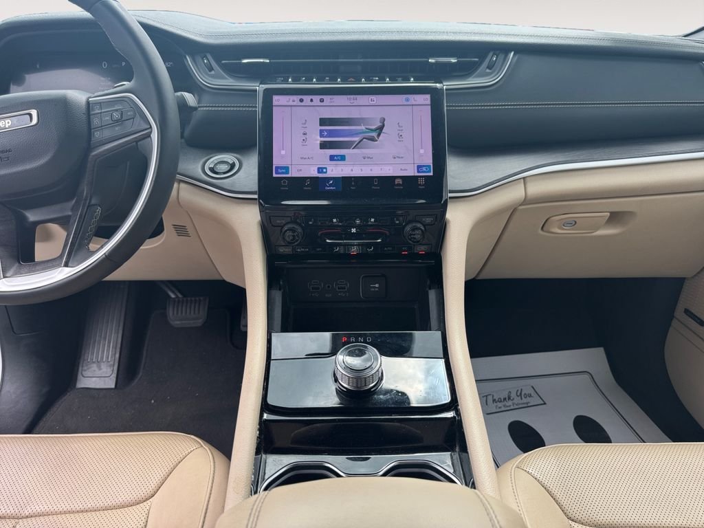 Used 2023 White Jeep Limited image 11