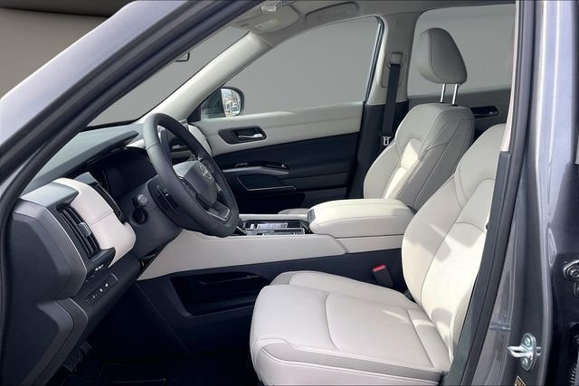 New 2026 Gray Nissan SL image 7