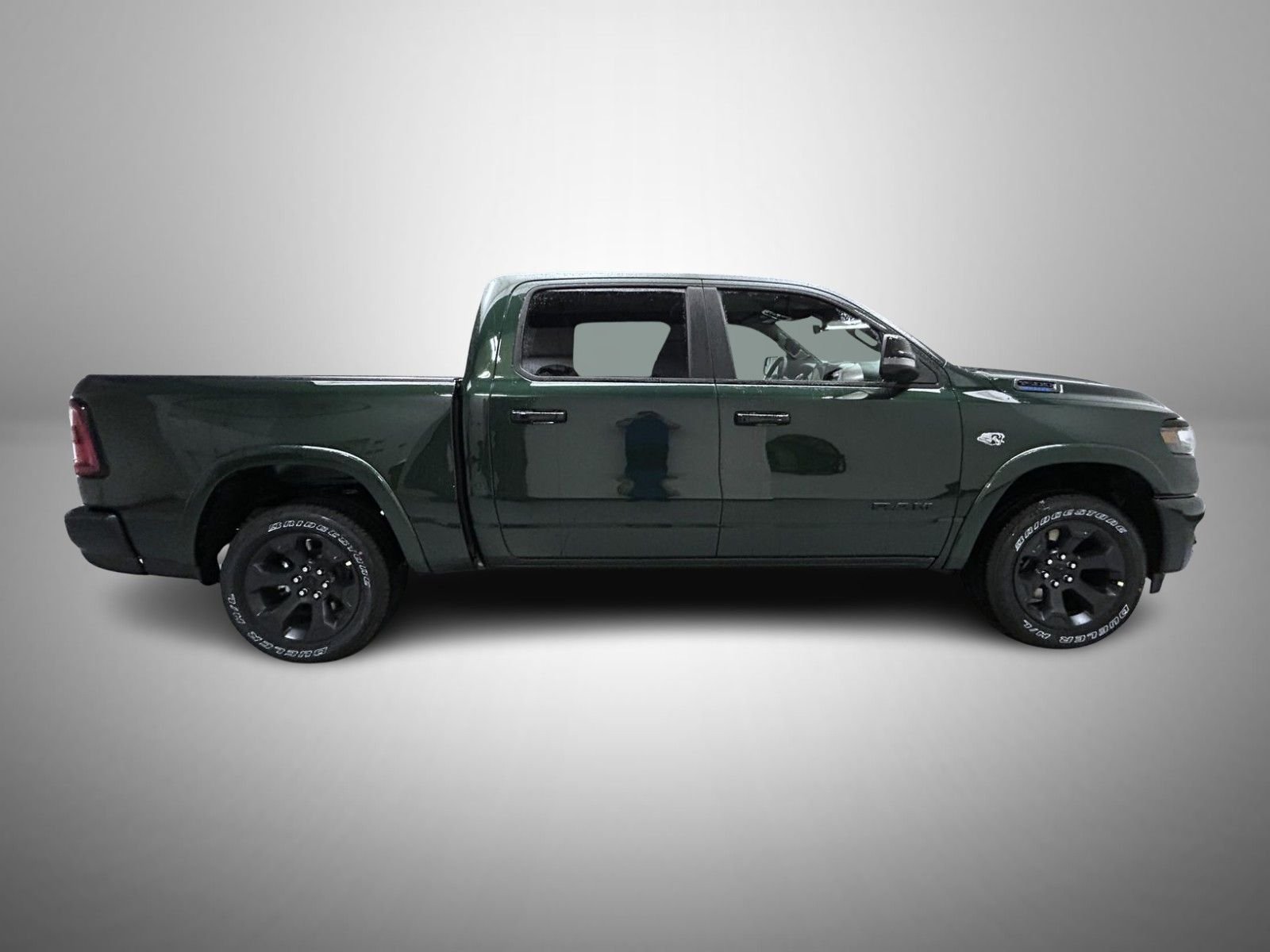 New 2026 Serrano Green Metallic RAM Big Horn/Lone Star image 4