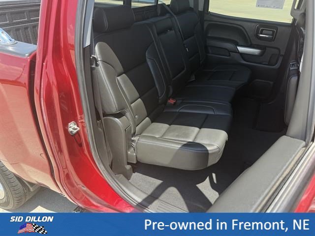Used 2018 Cajun Red Tintcoat Chevrolet LT image 9