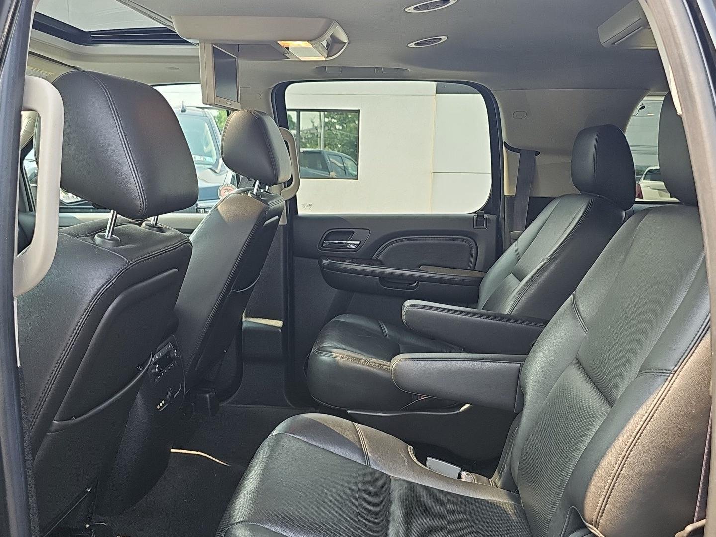 Used 2014 Onyx Black GMC Denali image 19